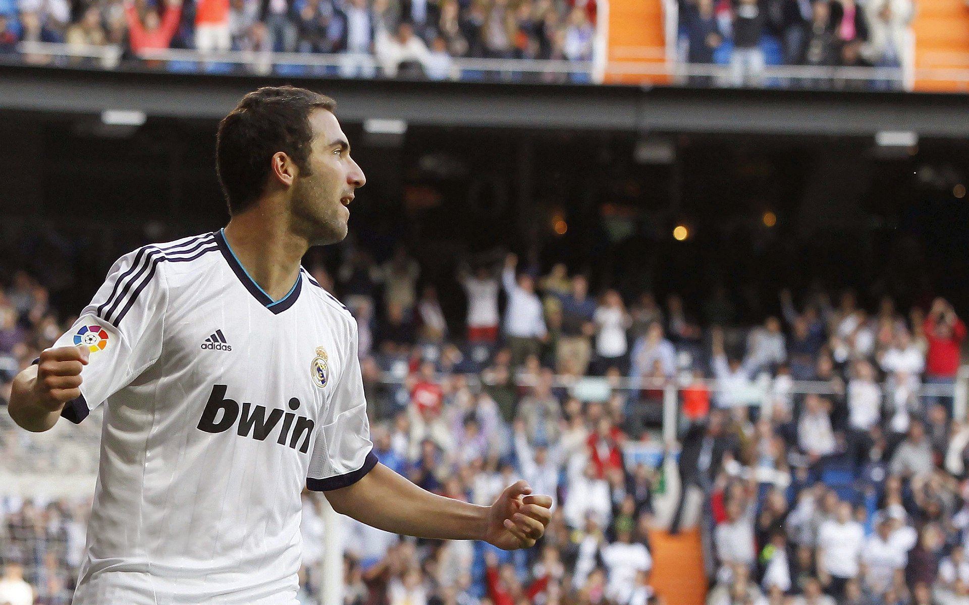 意甲：多名年轻潜力股转会，高价签入持续不断，2021意甲转会最新全一览