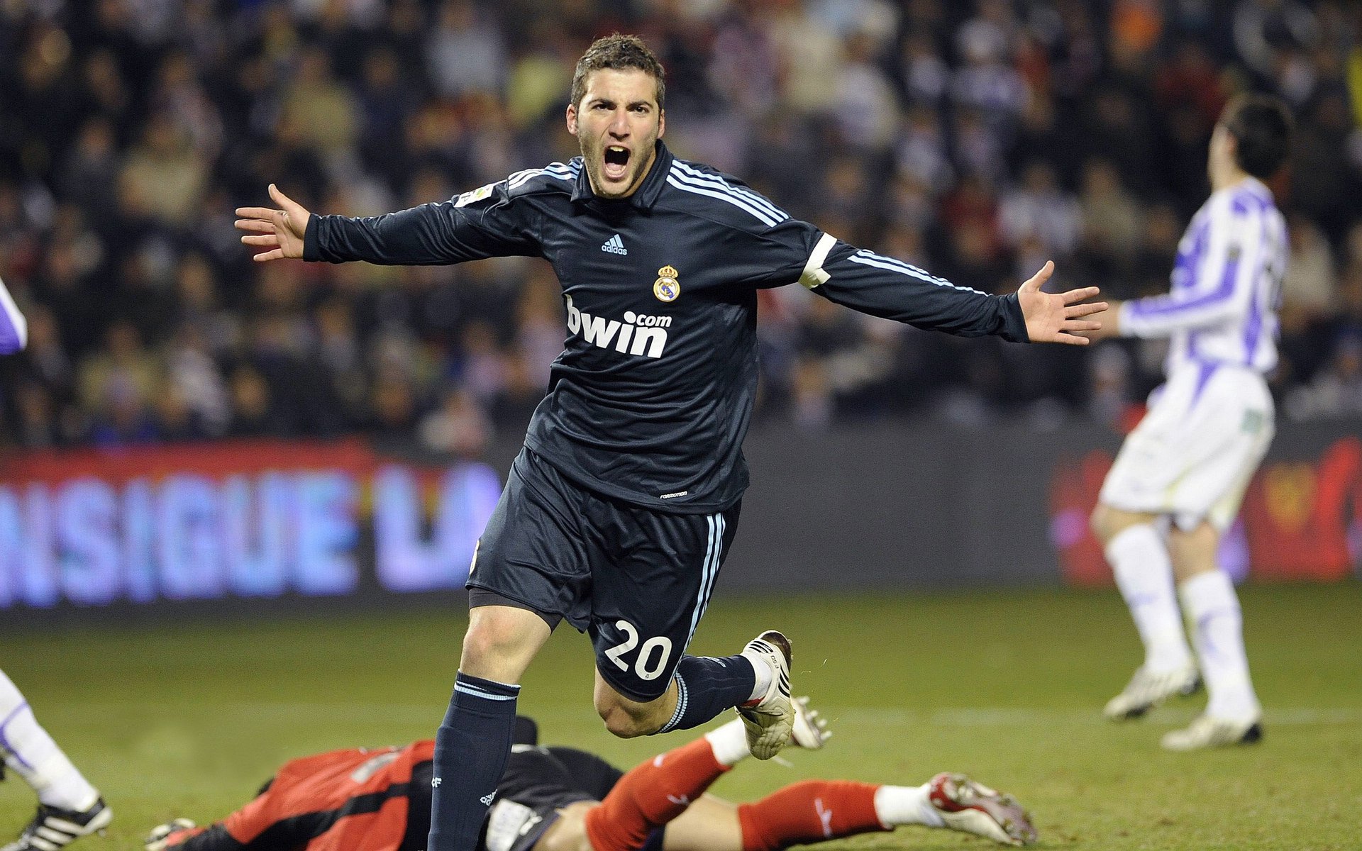 柏林赫塔主场告捷,实现反弹连胜,柏林赫塔转会